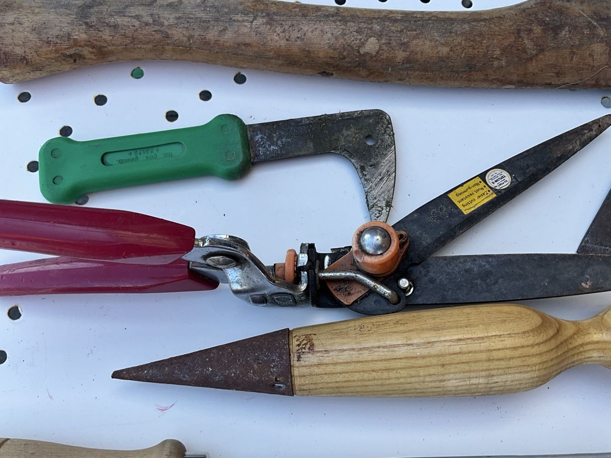 Tutti gli attrezzi: Garten Werkzeug  – Usato da Thal venduto da nocheli 3
