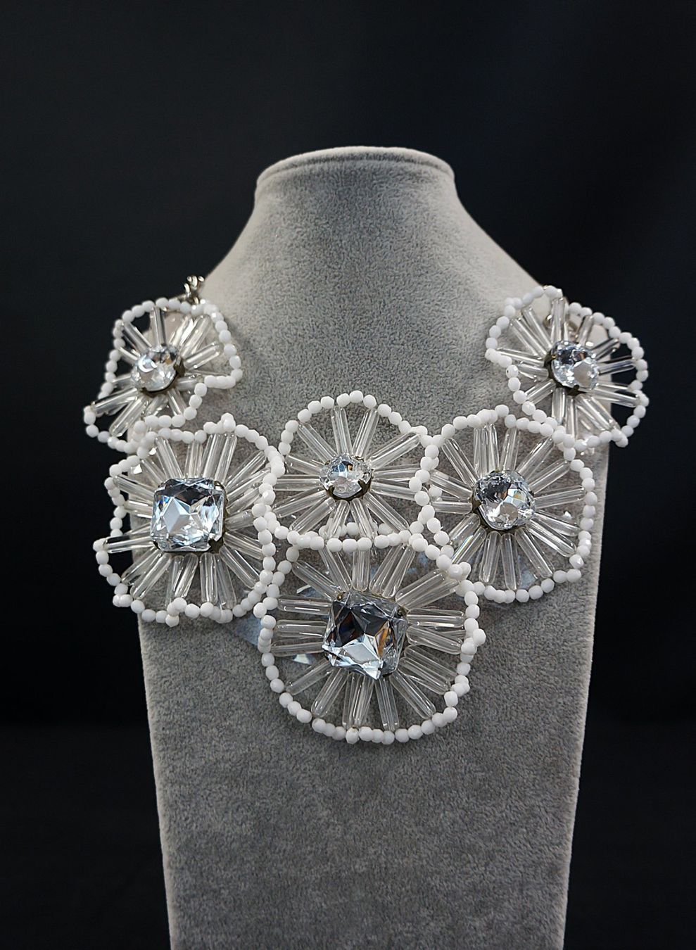 Armani Ketten: Emporio Armani Statement-Kette mit Blumen – Gebraucht aus Basel von bk_brockibasel 1