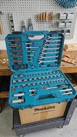 Makita Werkzeugkoffer 120-tlg. neu & ovp