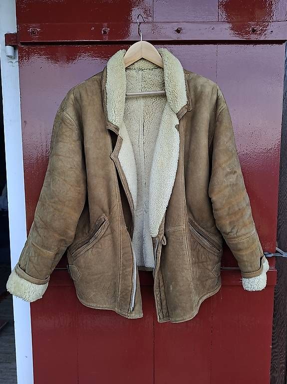 Giacche: Veste Mouton Retourné – Usato da Les Posses-sur-Bex venduto da chl_8ngt 2