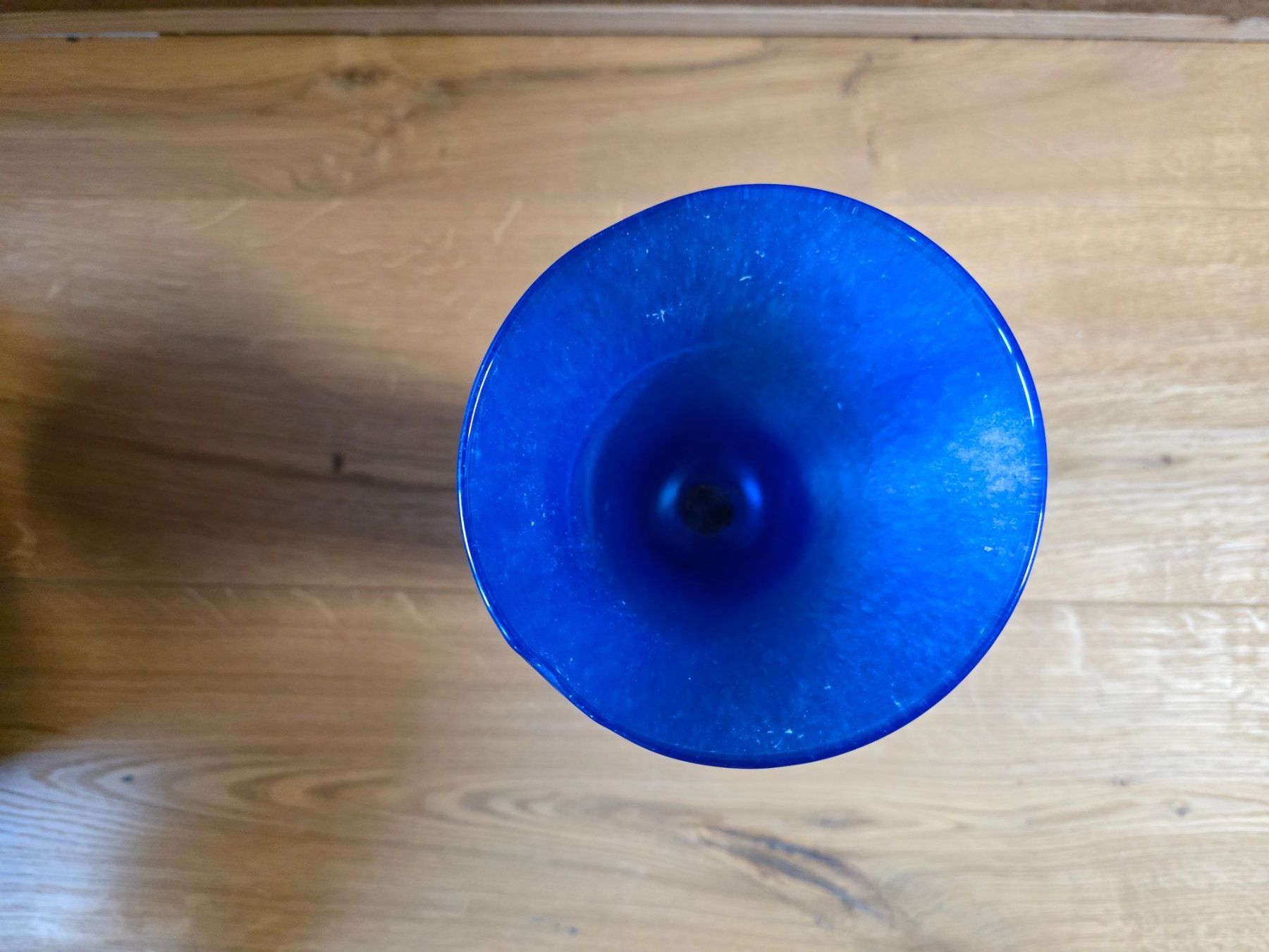 Vasi & Recipienti: wunderbare blaue Glas Kelch Vase  25 cm Handarbeit – Usato da Walterswil BE venduto da Lonitti 4