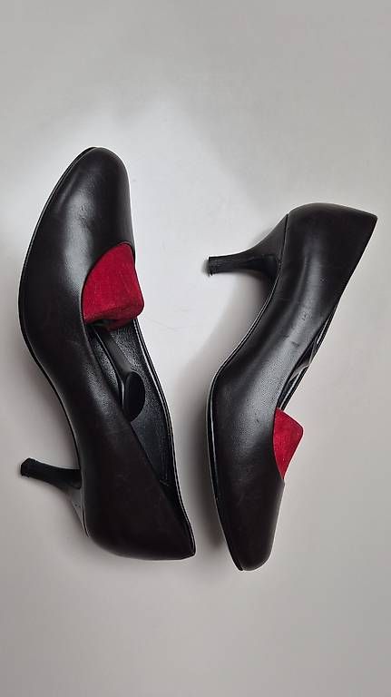 Damenschuhe: Navyboot-Pumps – Gebraucht aus Münchenstein von kat_jf2k