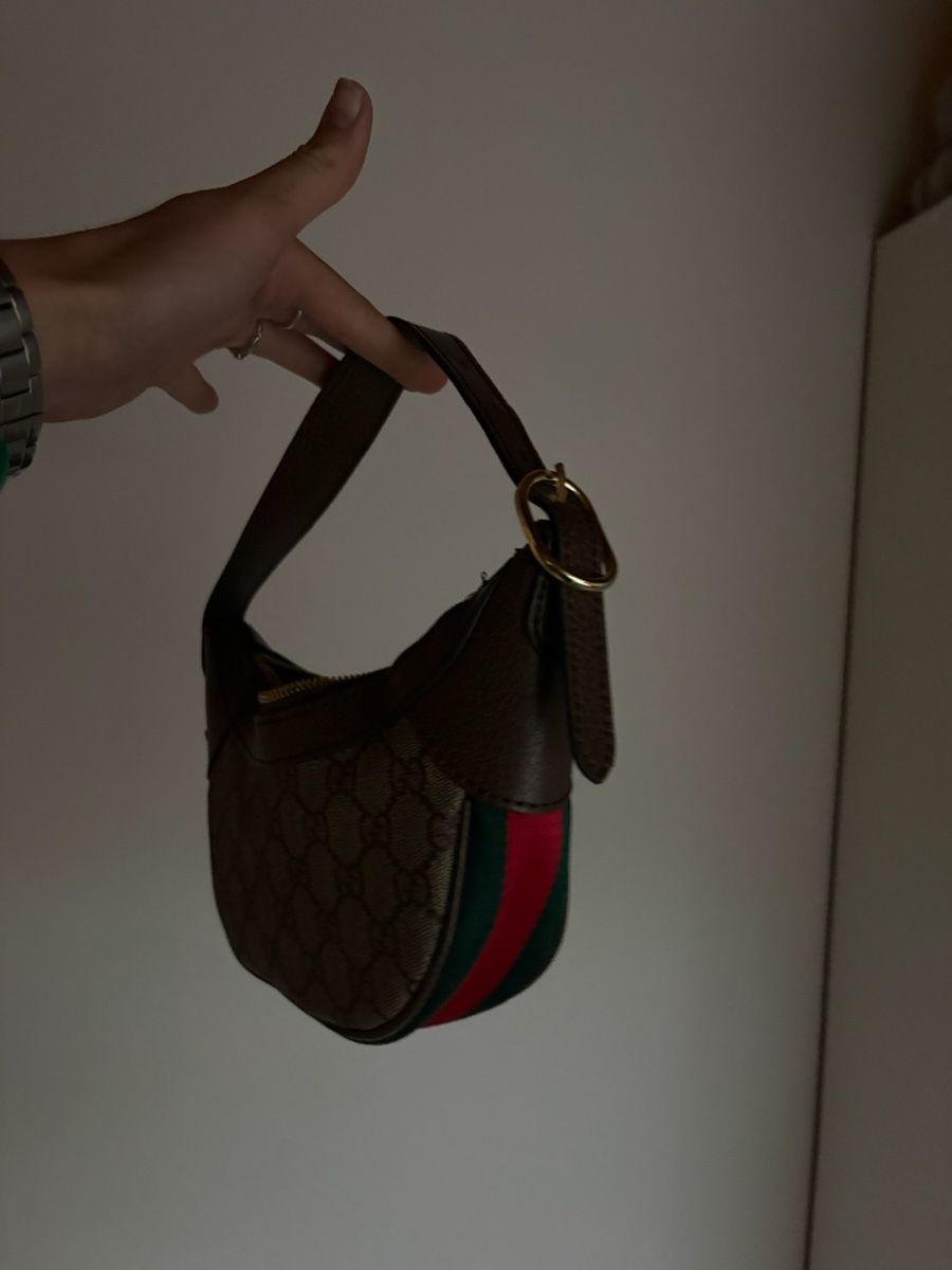 Gucci Borse da donna: Sac à main Gucci – Nuovo (secondo la descrizione) da Le Grand-Saconnex venduto da c7w_ngx7