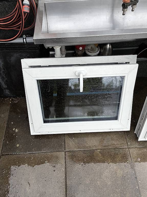 Finestre: Fenster – Usato da Attiswil venduto da maialina