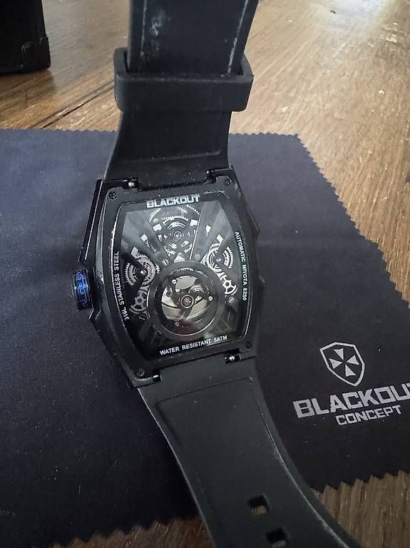 Uhren: Montre Blackout concept P-One black – Gebraucht aus La Chaux-de-Fonds von bast_84229 1