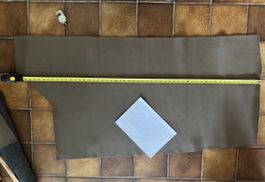 Rindsleder, 130cm*69cm, 2,3mm, elefantengrau/ Cuir de vache