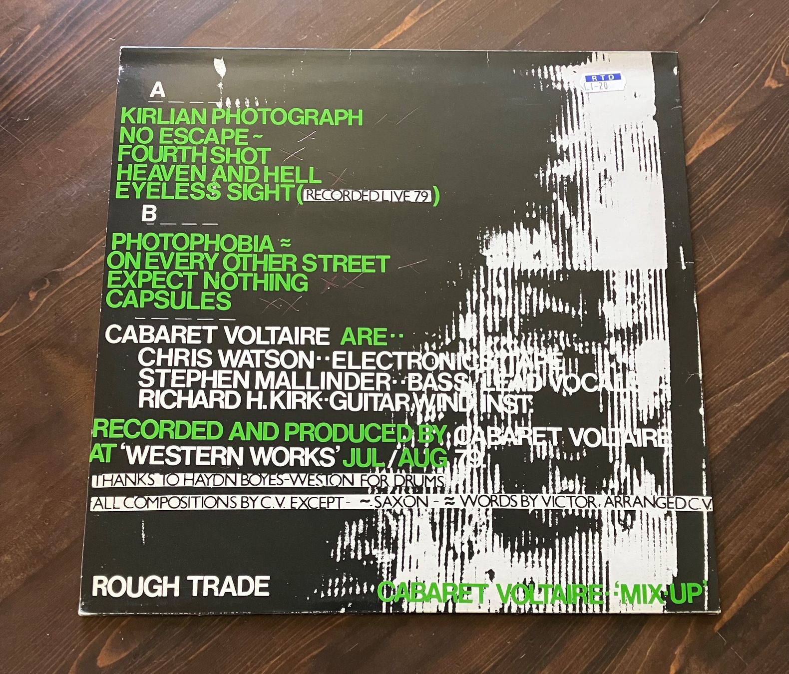 Dischi in vinile: CABARET VOLTAIRE - MIX-UP – Usato da steffisburg venduto da Dstauffer 2