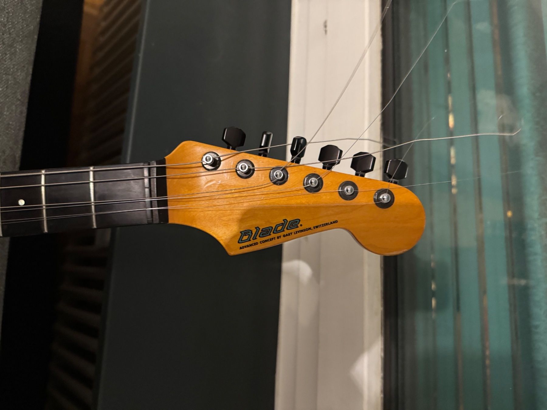 Instruments de musique: Blade R3 – D'occasion à Basel par med_5nb6 1