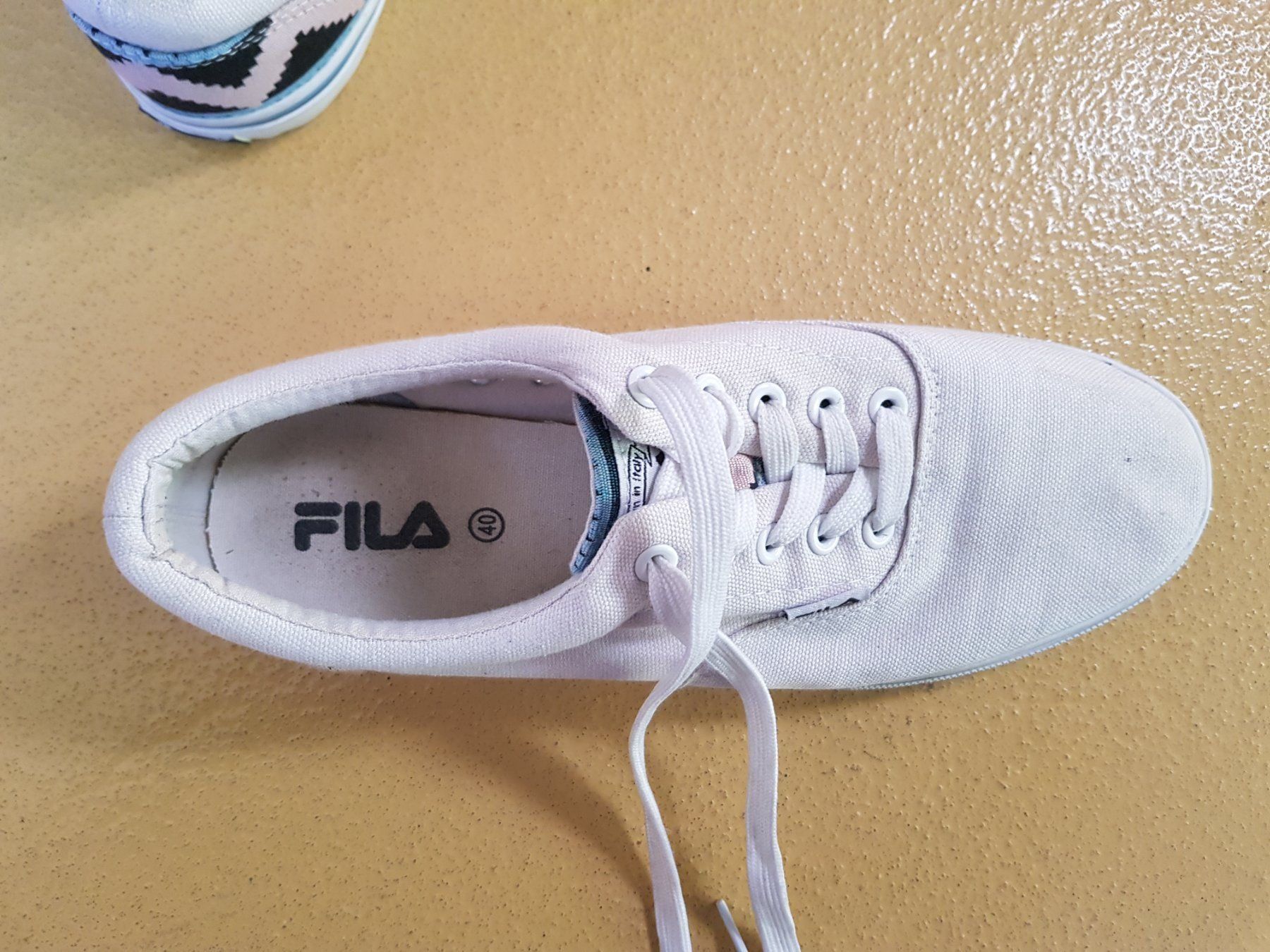 Fila Herrenschuhe: Fila Sneaker Grösse 40 Schuhe – Gebraucht aus Walterswil BE von Lonitti 3