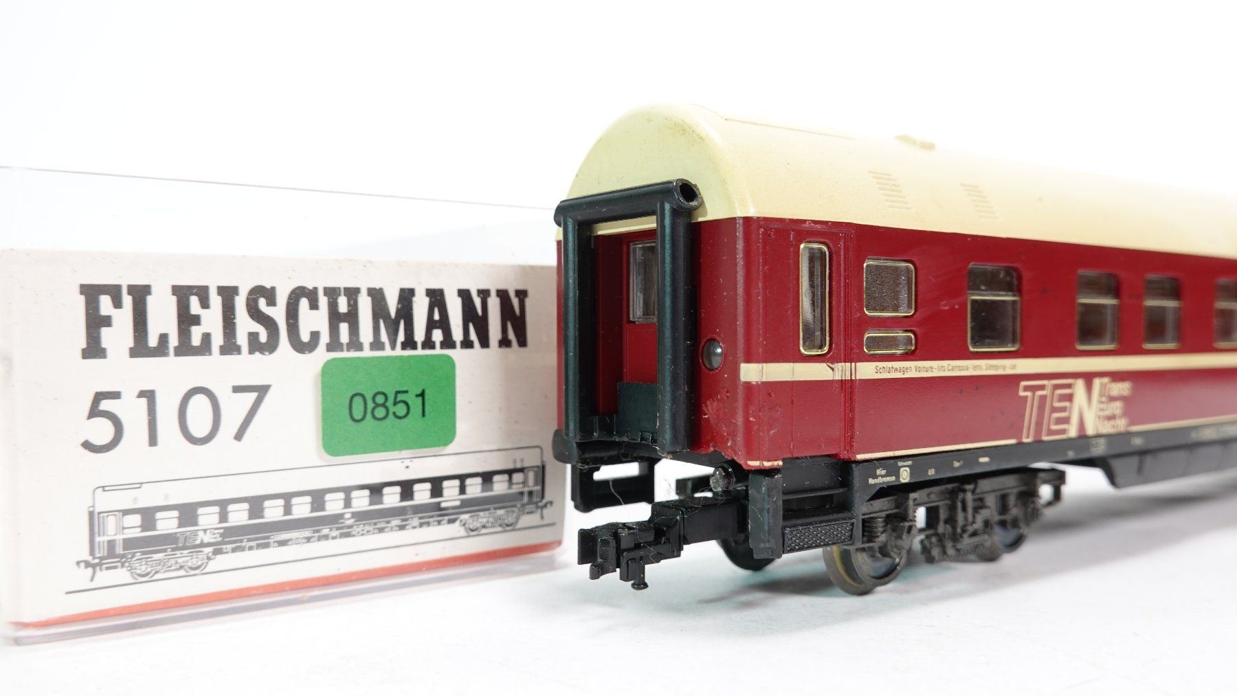 Fleischmann Modelleisenbahnen: e70 Fleischmann 5107 DB TEN Schlafwagen Bastelware | 851 – Gebraucht aus Thun von evinka_gmbh