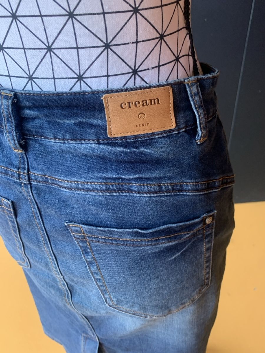 Röcke: Cream Jeansrock Gr. 38 mit Knöpfen – Gebraucht aus Rain von 11. 3