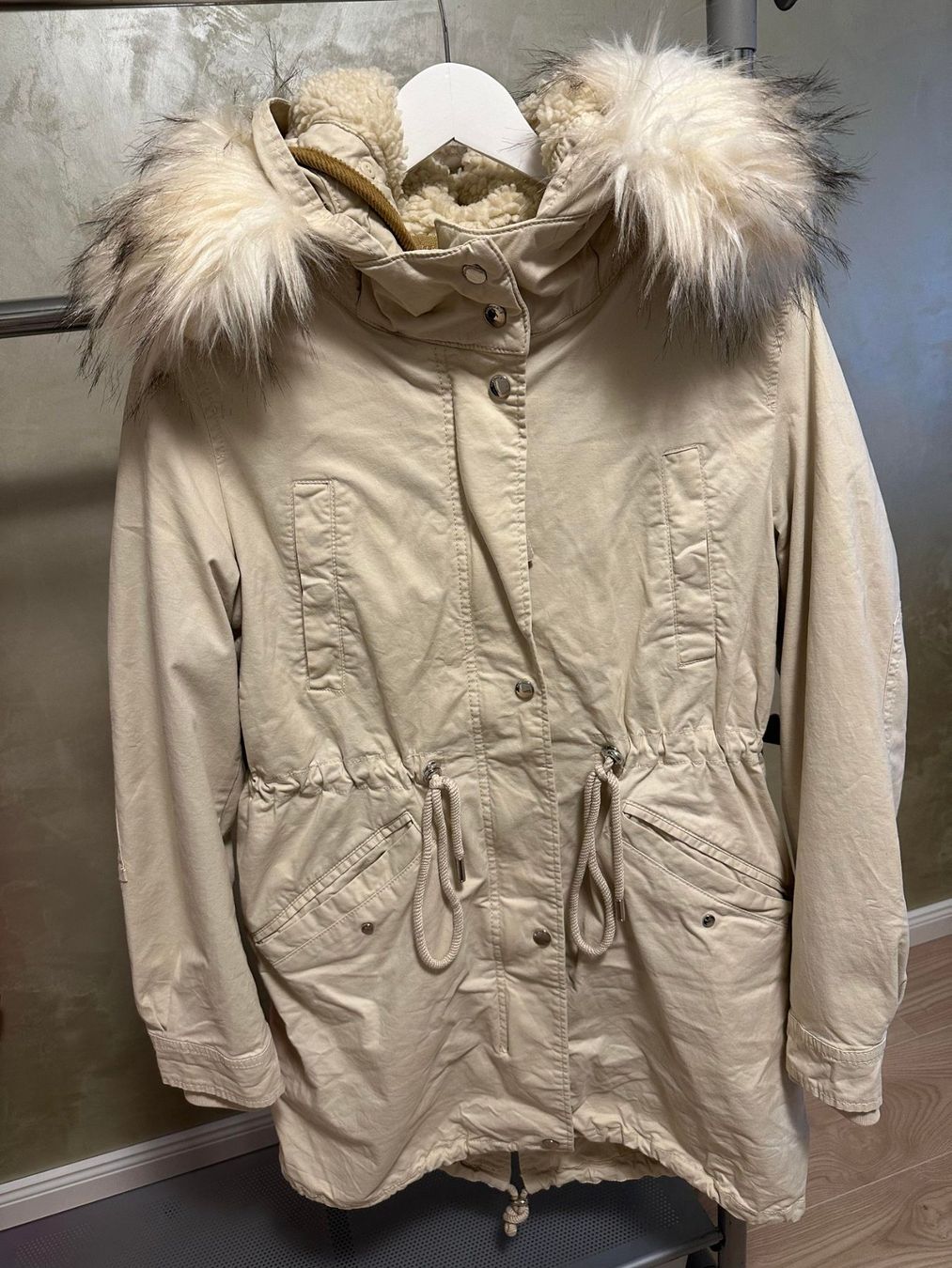 Bershka Giacche: Bershka Winterjacke Gr:M – Nuovo (secondo la descrizione) da Sevelen venduto da Stopglobal. 1