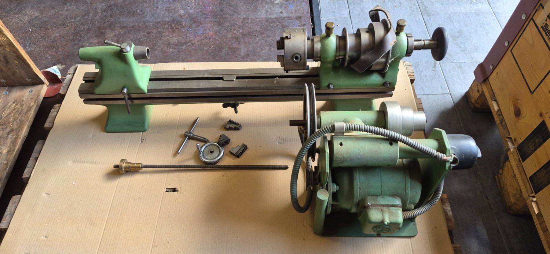 Toutes les machines: tour 102 – D'occasion à Champagne par Lamar0 2