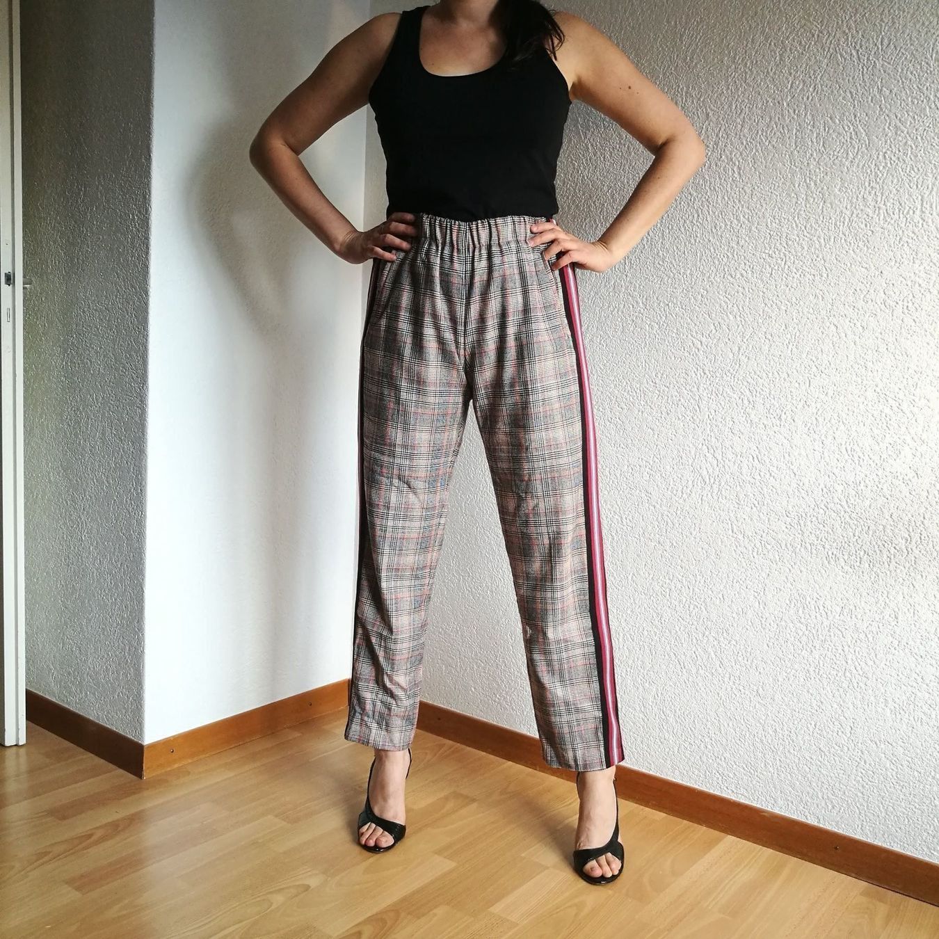 Pinko Pantalons: Pantalon Pinko / Pinko Hose – D'occasion à Martigny par Lea_lucci