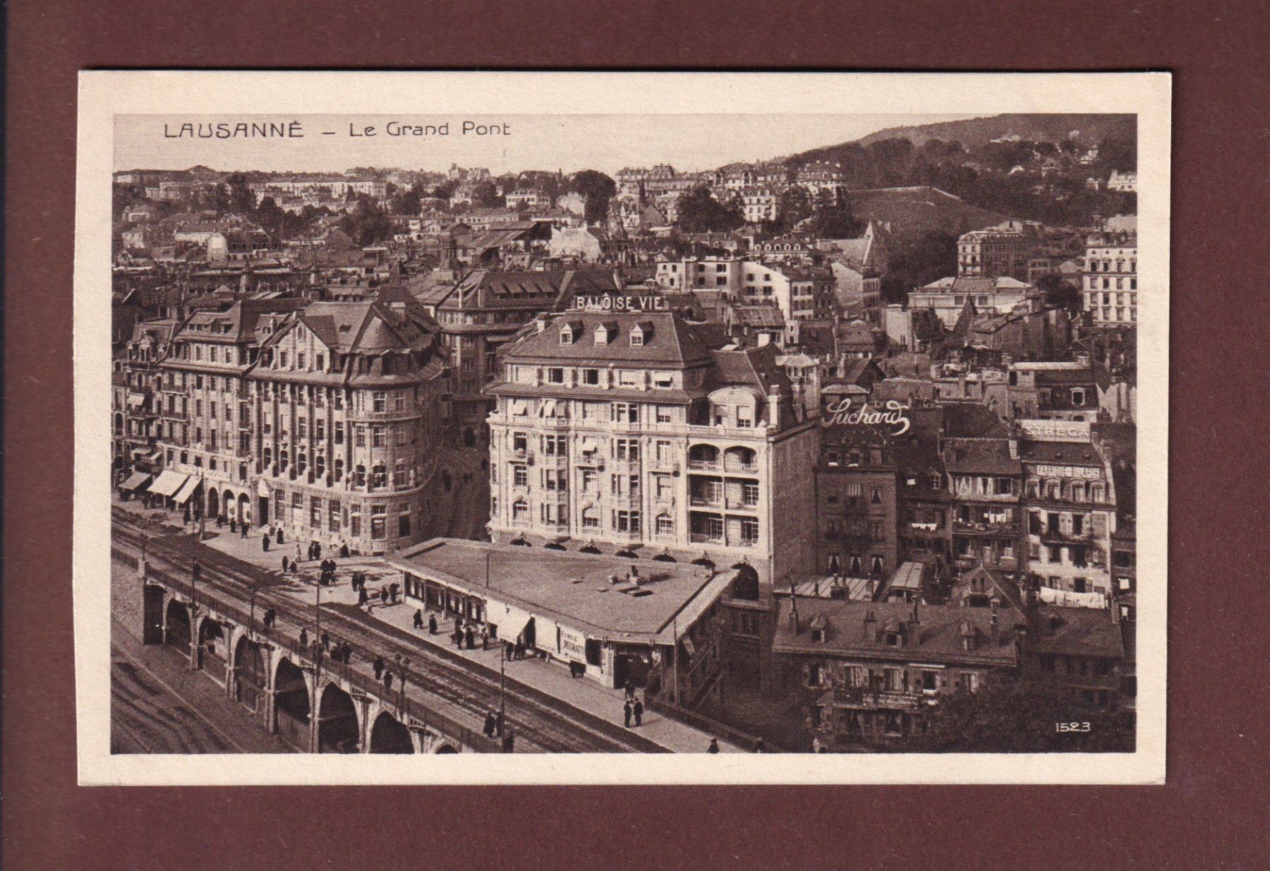 Ansichtskarten: LAUSANNE - Grand Pont - Bâloise vie – Gebraucht aus Pully von nicecards