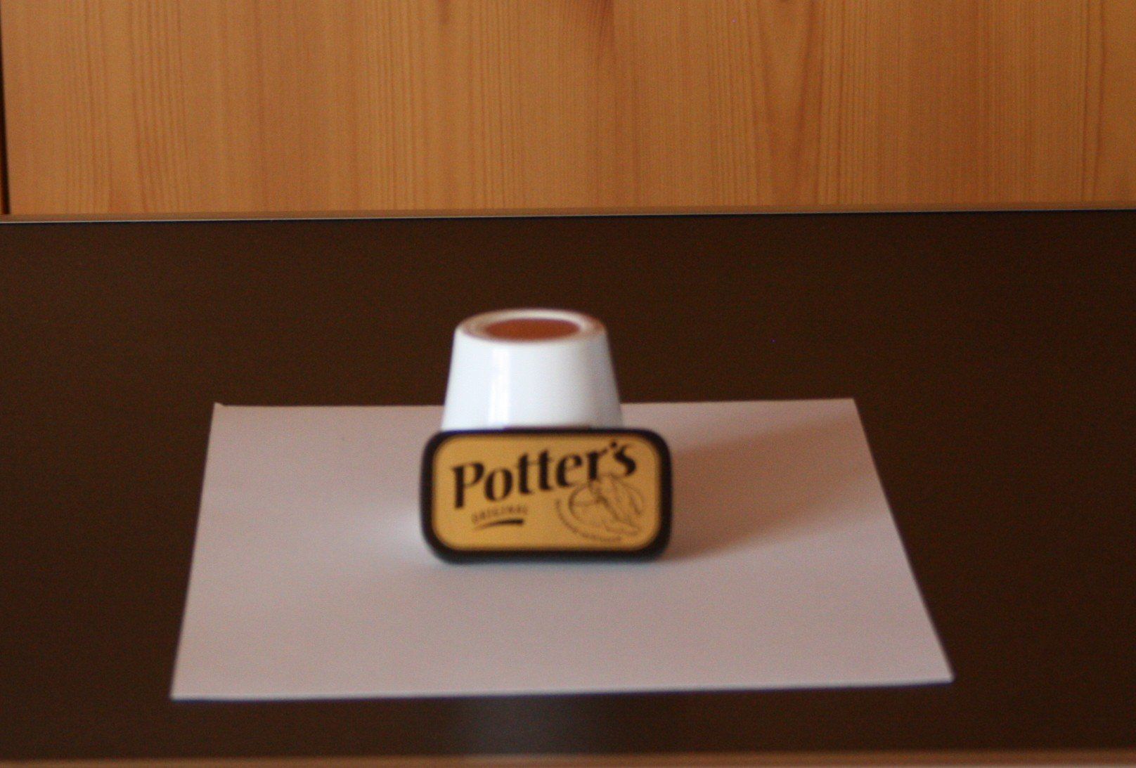 Alle Dekorationen: kleine Blechdose POTTER'S – Gebraucht aus Flüelen von Alt-und-Neu