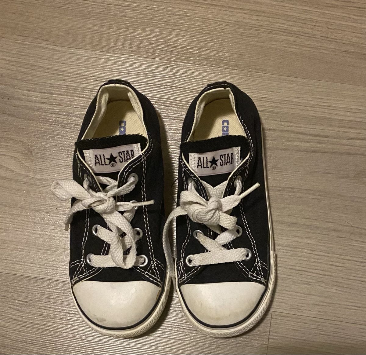 Converse Scarpe per ragazzi: Converse All Star Black Canvas Kids. Size 26. – Usato da Versoix venduto da av_q1290
