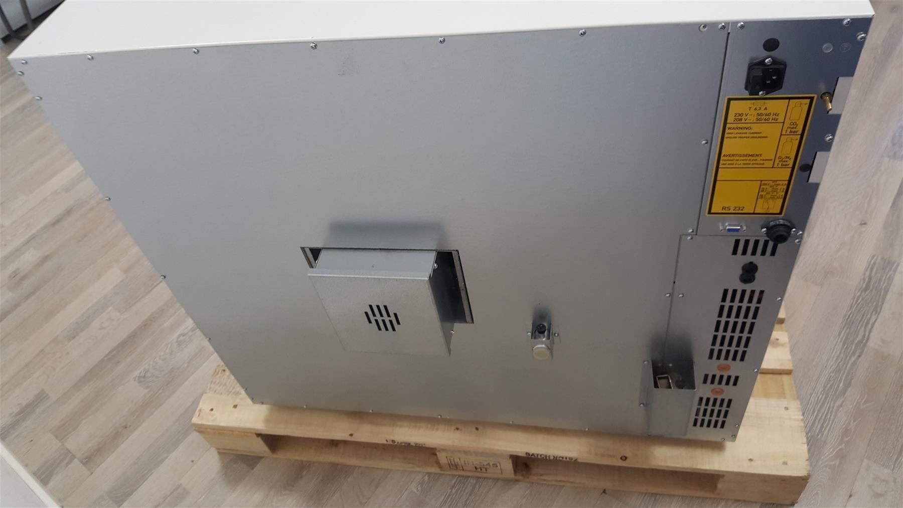 Accessori da laboratorio: BBD 6220 CO2 Inkubator, 220 L – Usato da Niederdorf venduto da LeptonAG_Labor 9