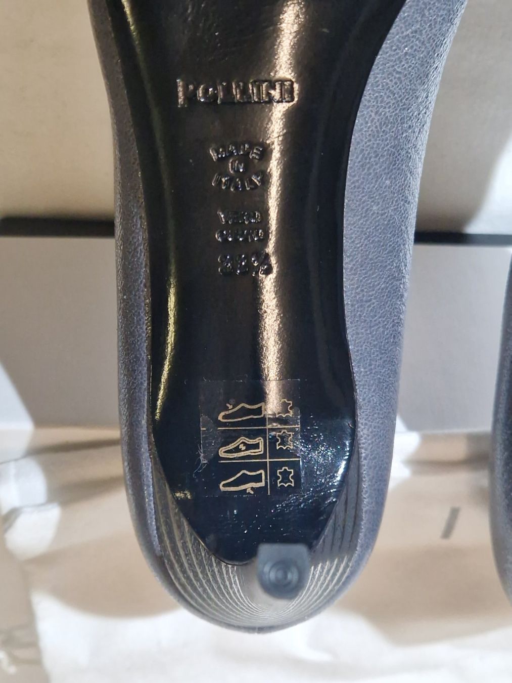 Scarpe da donna: Damenschuhe POLLINI, Grösse 38 1/2 – Usato da Cham venduto da Dave63 4