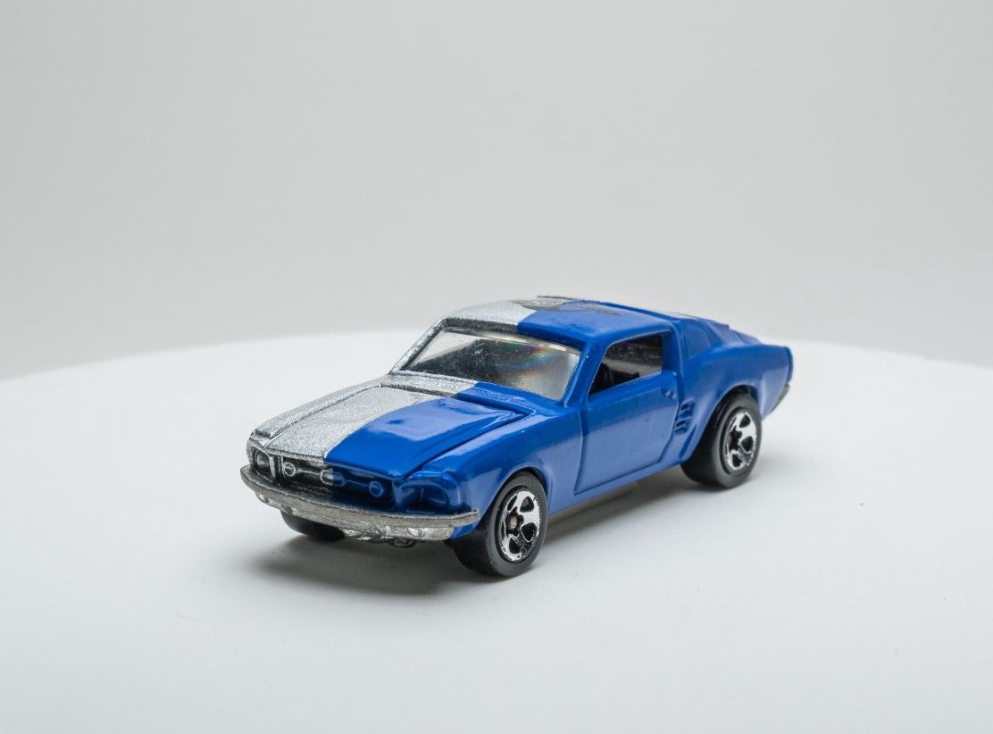 Hot Wheels Modellini d'auto: Hot Wheels Mustang 1968 – Usato da epalinges venduto da Misterazz 1