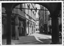 CP. TI Lugano , Portici di via Pessina
