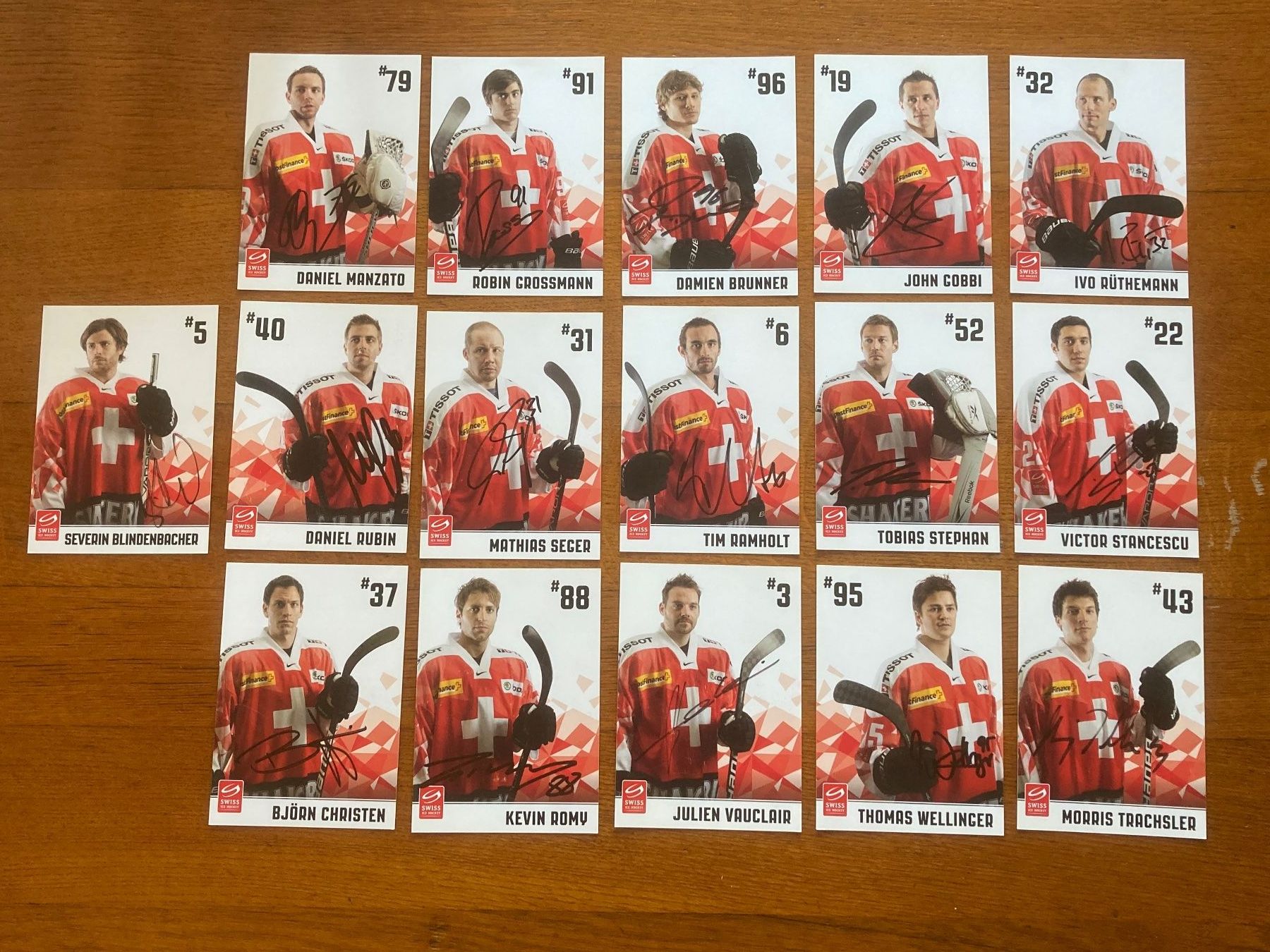 Autographes: Schweizer  Eishockey-Nationalmannschaft  -  2011/12 – Neuf (Voir description) à Lovens par Traktor69
