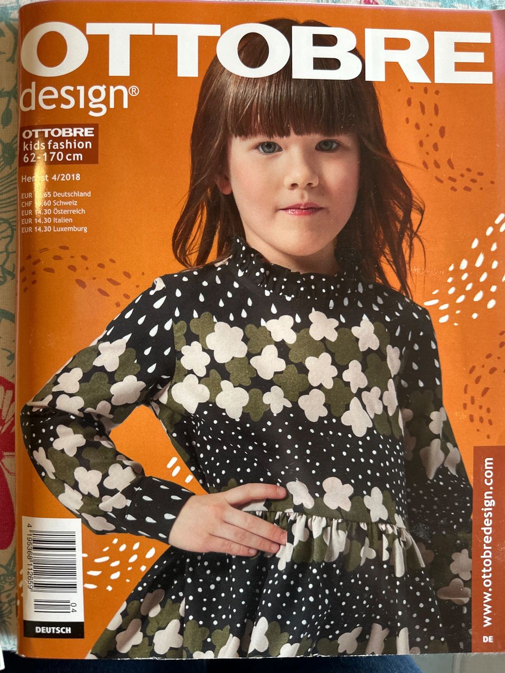 Riviste & Magazine: Nähzeitschrift Ottobre 4/18 – Usato da Grüningen venduto da lovinho
