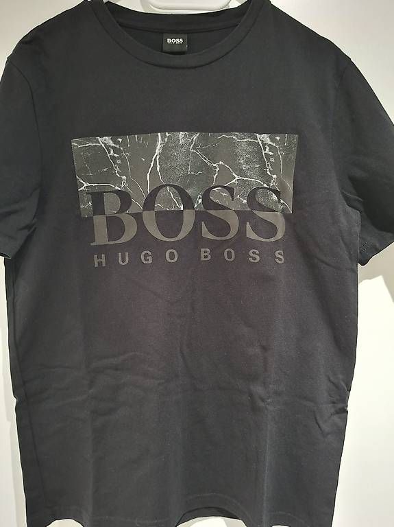T-shirt: Hugo Boss T-Shirts – Usato da Wohlen AG venduto da p.anna31