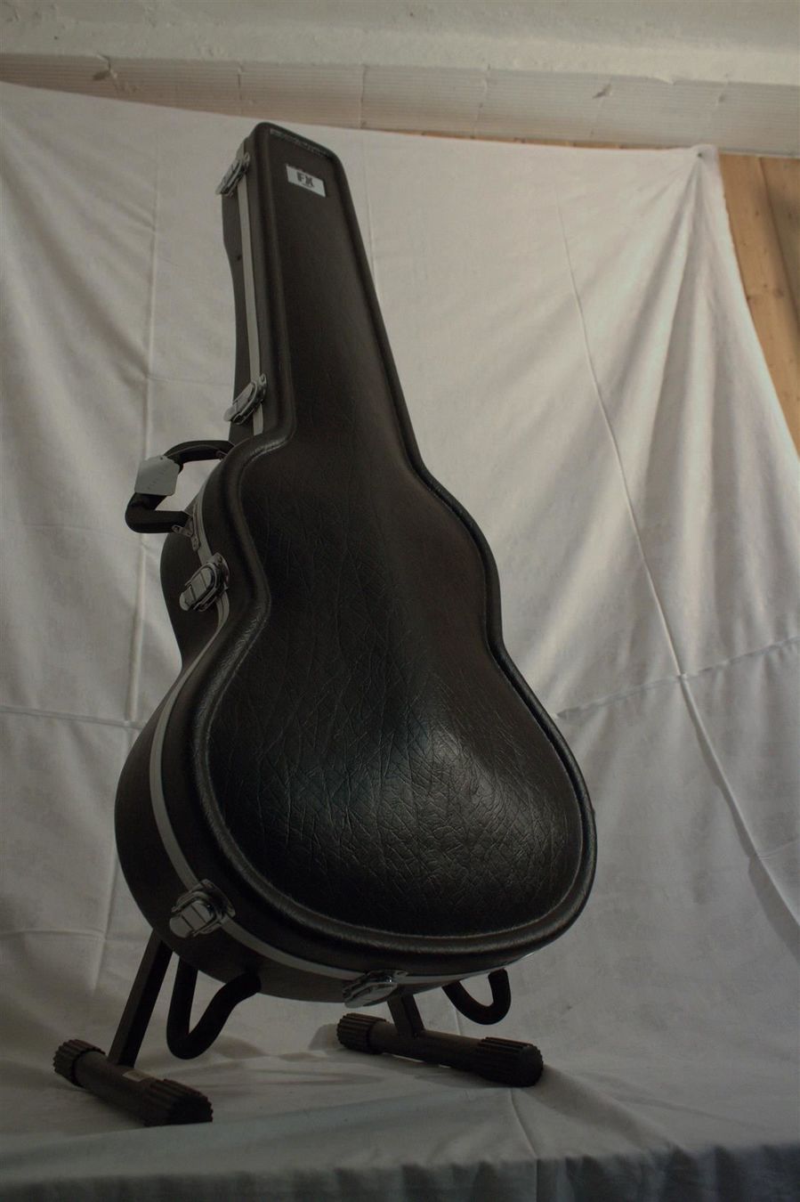 Strumenti musicali: Acoustic Bass Longscale Koffer Hardcase – Nuovo e nell'imballaggio originale da Murten venduto da Musicrent