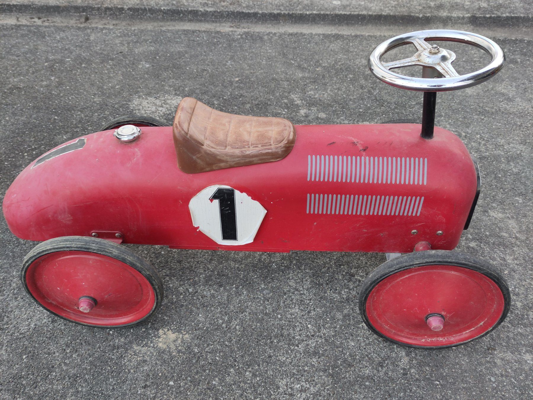 Vilac Veicoli per bambini: Vilac Retro Rutscher, Rutschauto – Usato da Moosseedorf venduto da Smammut