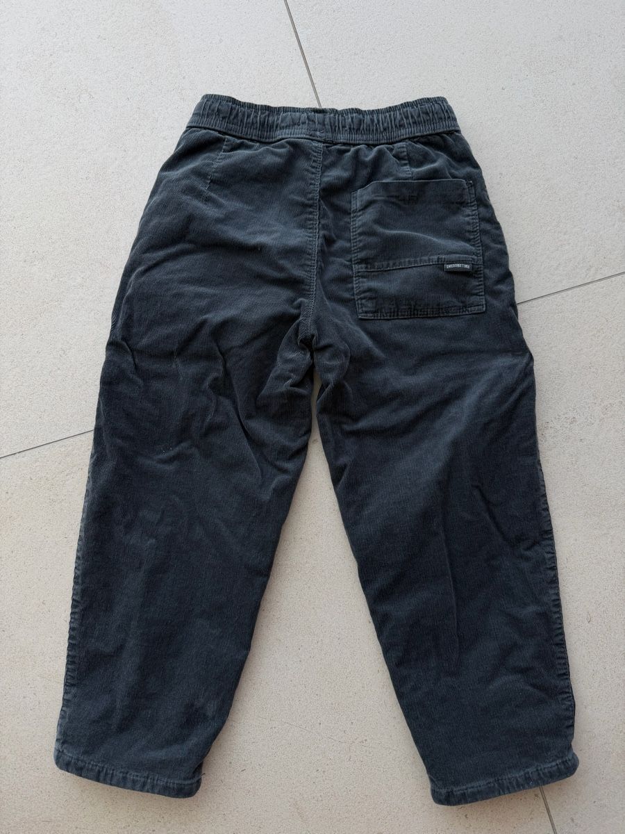 Zara Pantaloni: ZARA Cordhose Gr. 110 – Usato da Zug venduto da kow_6xr6 2