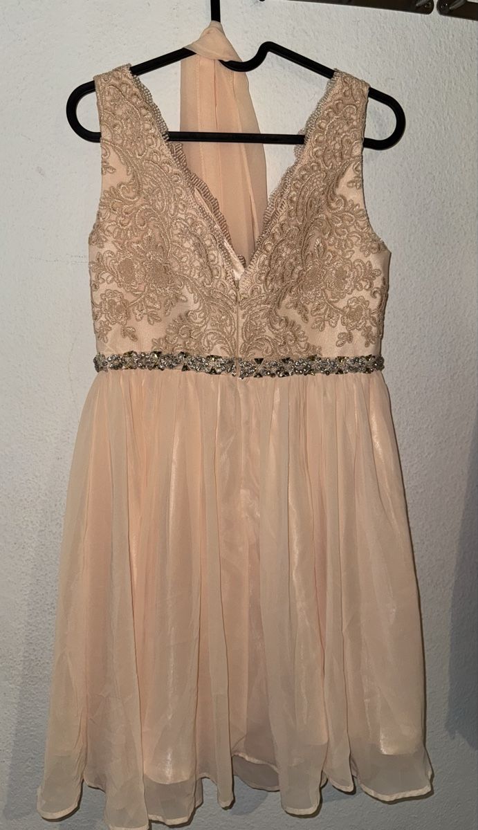 Kleider: Cocktailkleid in Pfirsich – Neu (gemäss Beschreibung) aus Zürich von sabrina.gonc 3