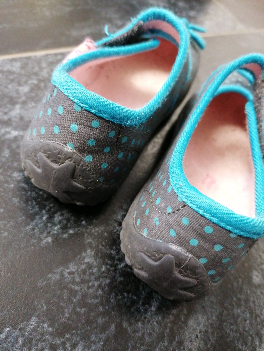 Scarpe per ragazze: Finken Hausschuhe Gr 27 – Usato da Büttikon AG venduto da Amineah 4