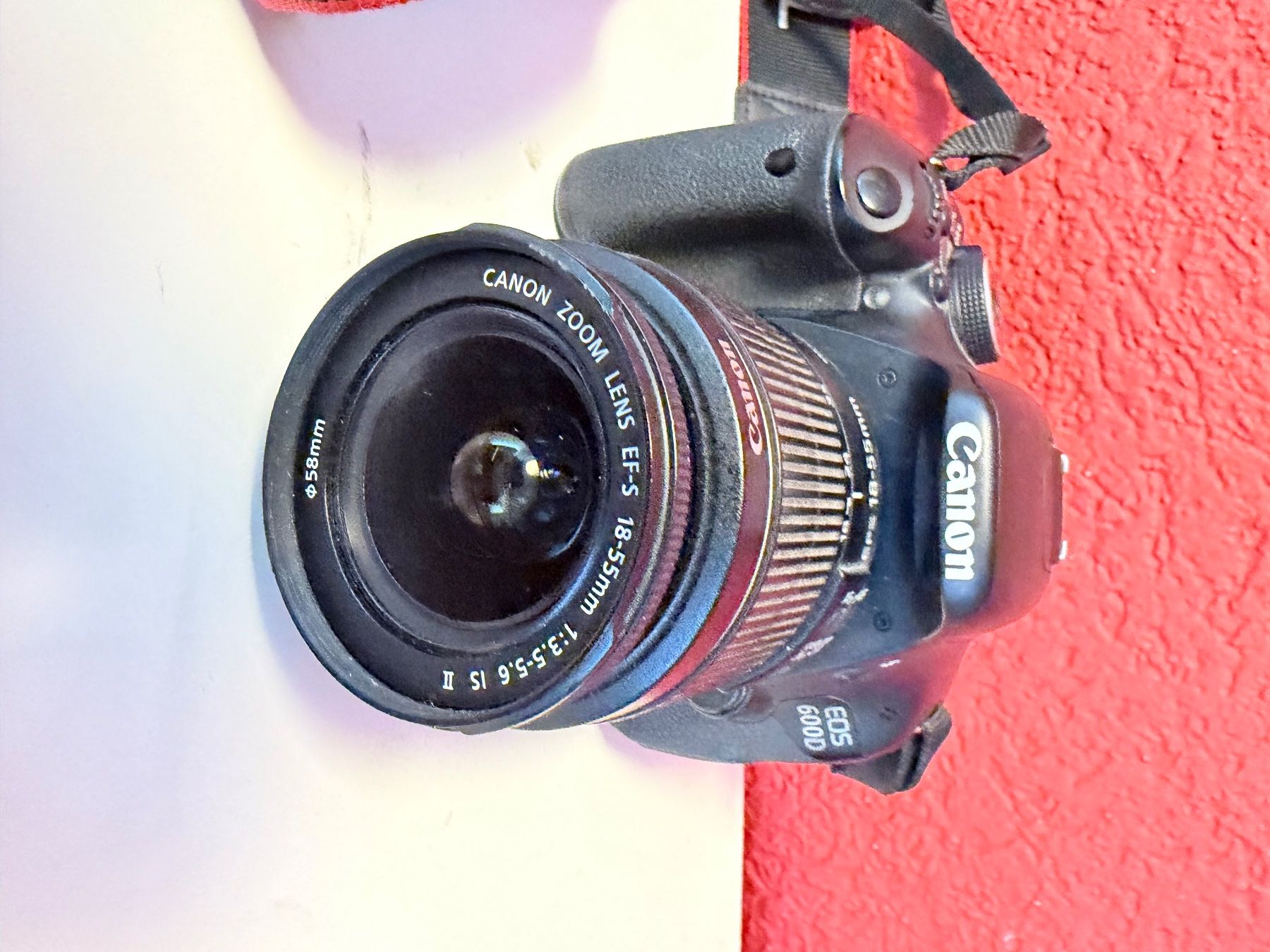 Canon Fotocamera: Digitalkamera Canon EOS 600D mit Objektiv 18-55mm – Usato da Zäziwil venduto da Emlea 6