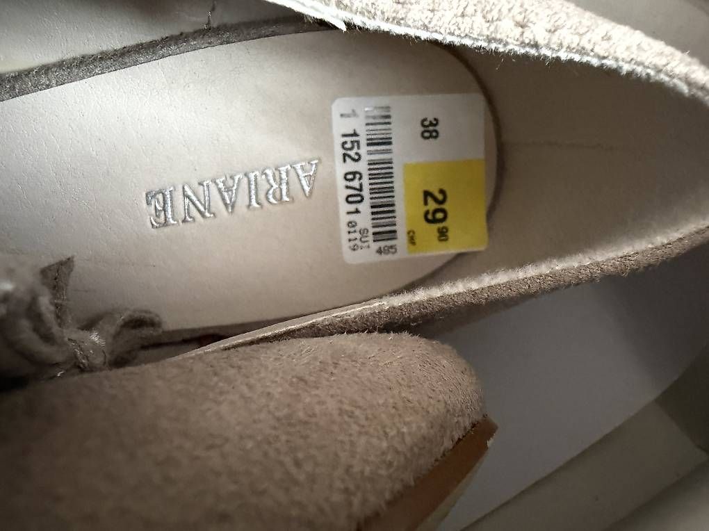Scarpe da donna: Schuhe 39 – Nuovo e nell'imballaggio originale da Amriswil venduto da Real01 3