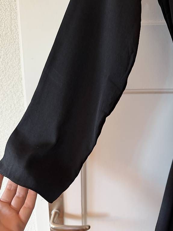 Vestiti: SCHWARZES WICKELKLEID – Usato da Zürich venduto da Nadgb1303 2