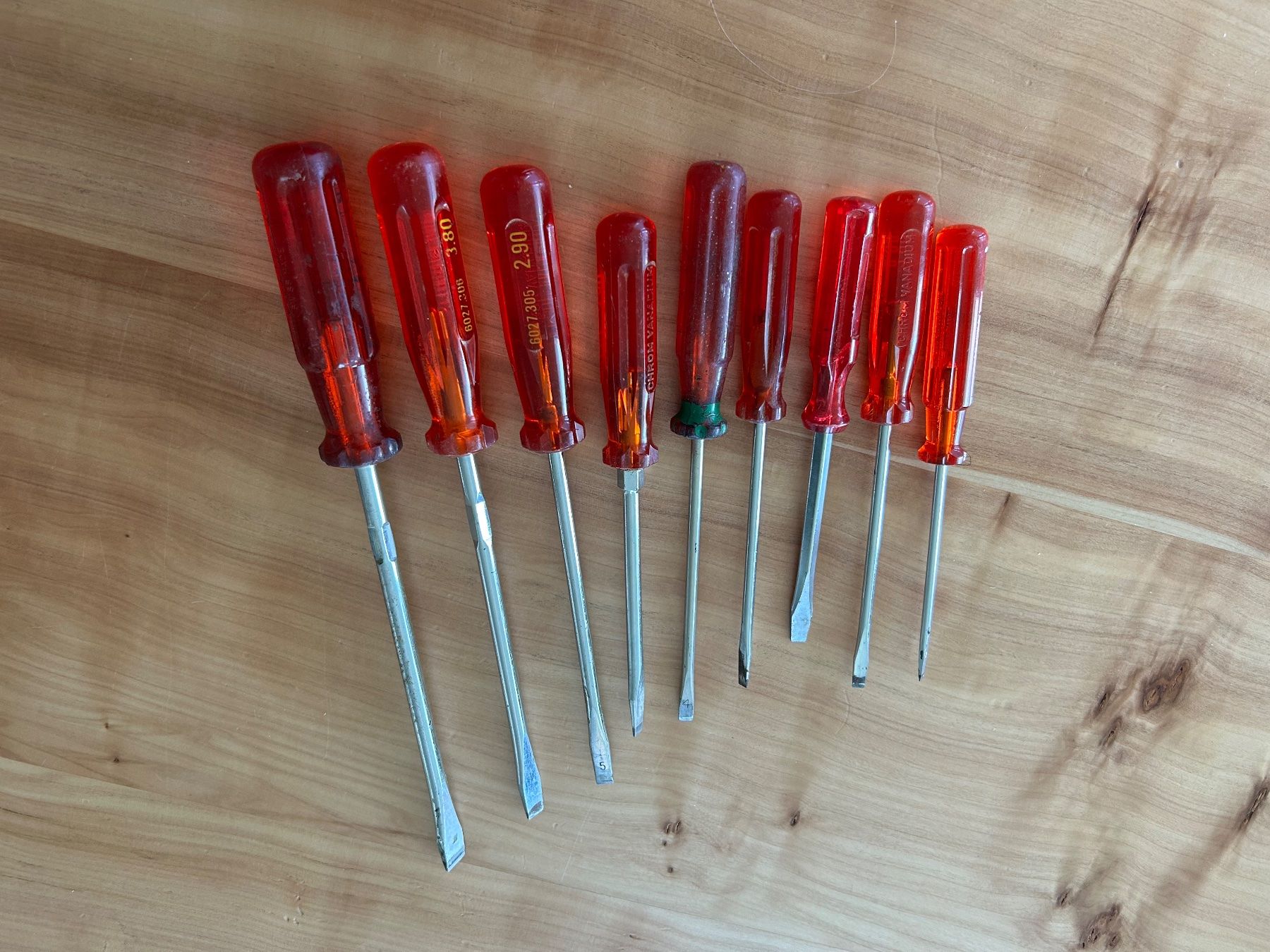 Alle Werkzeuge: Schraubendreher Set 10 teilig Chrom Vanadium Schlitz – Gebraucht aus Kaltbrunn von lagone1