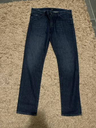 Hugo Boss Herren Jeans Grösse 35/32 Dunkelblau Stretch