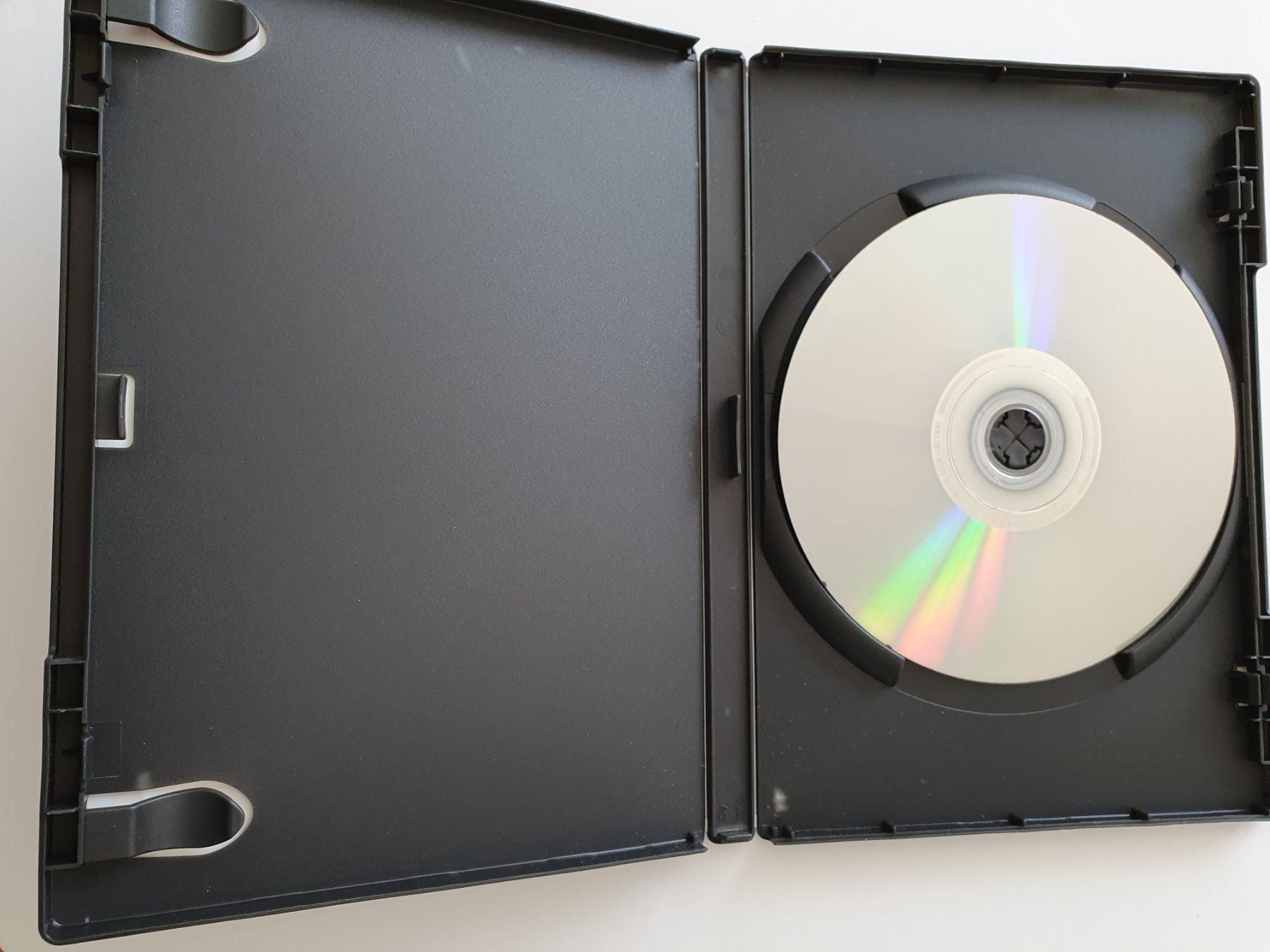 Alle DVDs: Hitman - jeder stirbt allein – Gebraucht aus Oberdorf BL von BaldenEagle 2