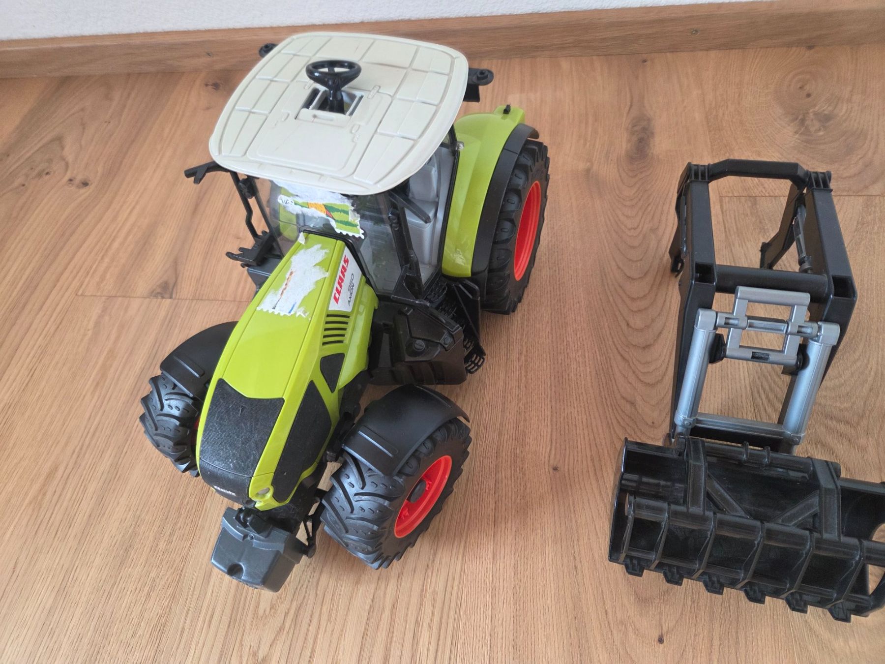 Bruder Giocattoli: Bruder Claas Traktor – Usato da Bad Ragaz venduto da jasmineh