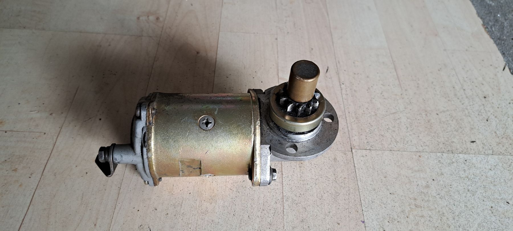 Vespa Tutti pezzi di ricambio per scooter: Vespa PIAGGIO Anlasser – Usato da Füllinsdorf venduto da Borgirosi