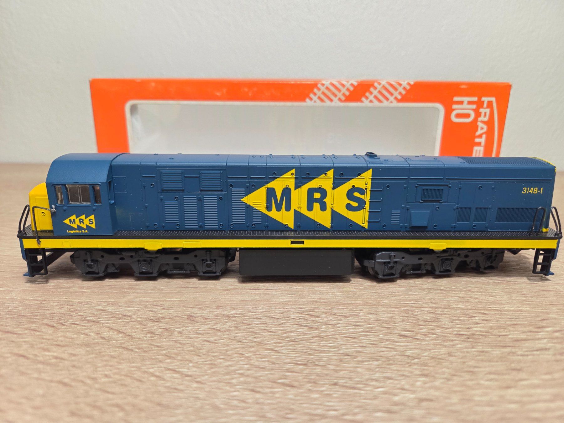 Modellini di ferrovie: Fratesch 3032 Diesellok MRS H0 – Usato da St-Aubin-Sauges venduto da Lo_Go 1