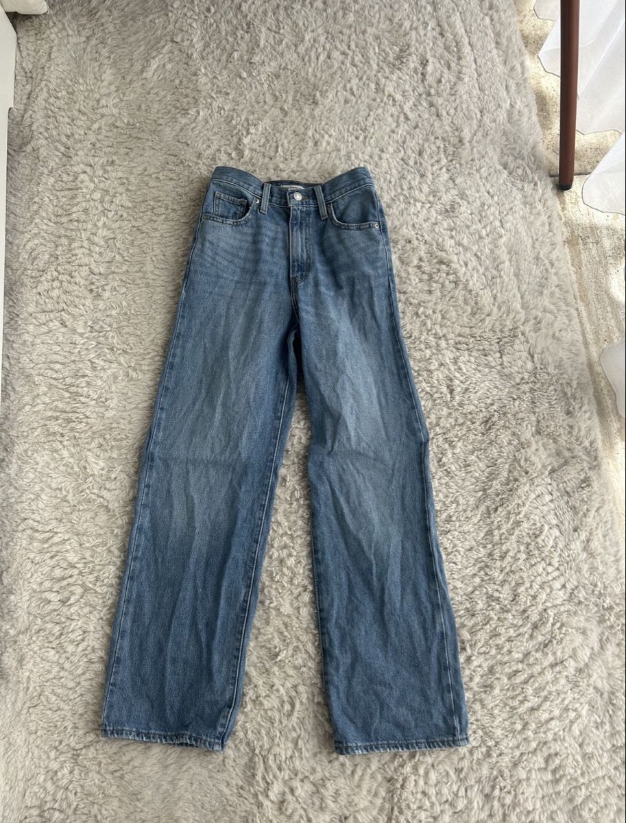 Levi's Jeans: Levi's High Waisted Straight Jeans – Usato da Appenzell venduto da wep
