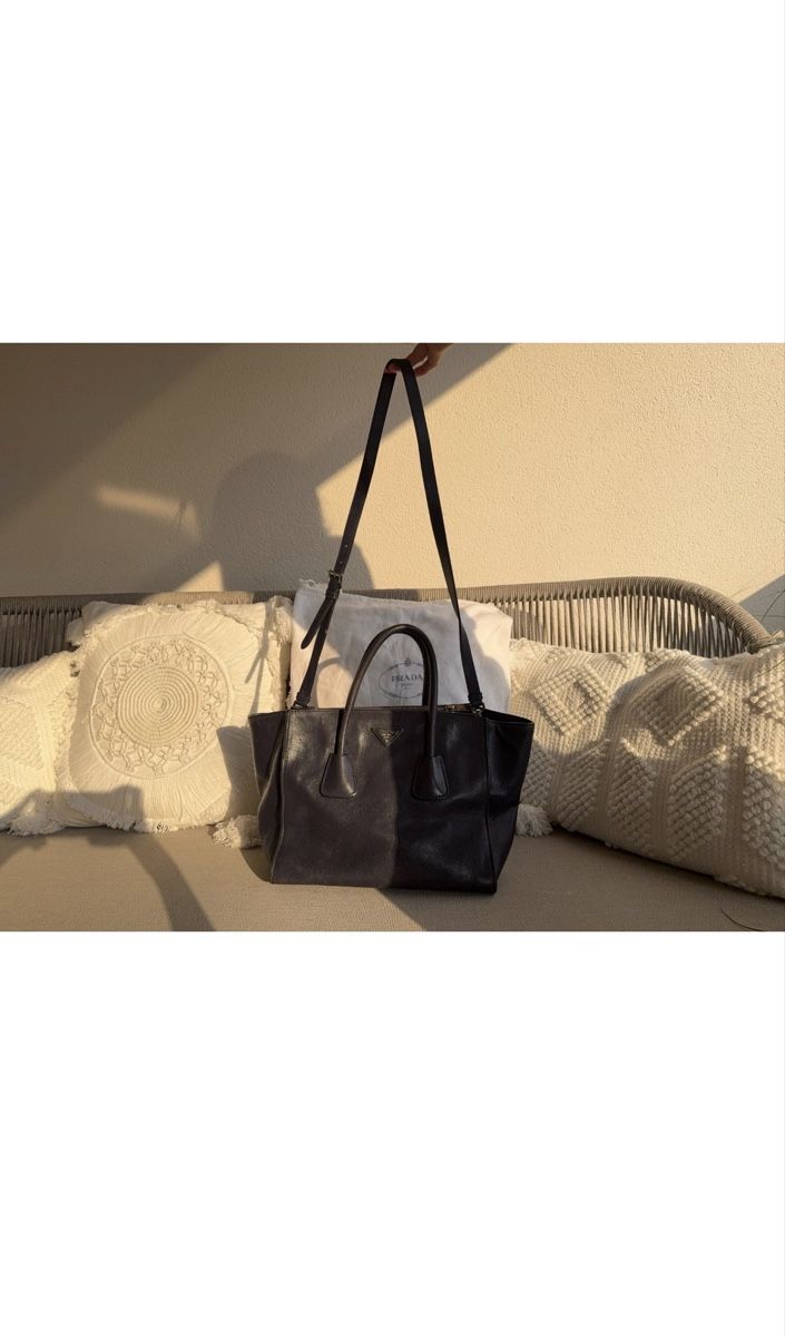 Prada Taschen für Damen: Prada Leather tote – Neu (gemäss Beschreibung) aus Mauren von dej_j6f5 3