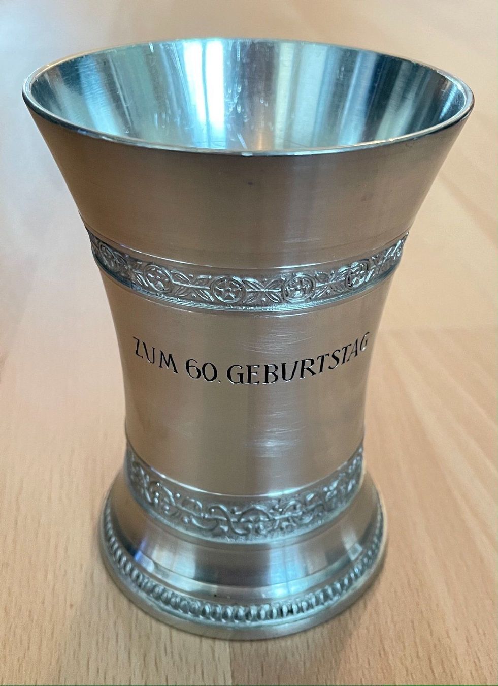 Set di piatti: Zinnbecher "Zum 60. Geburtstag" – Usato da Thal venduto da Shiivaya 2