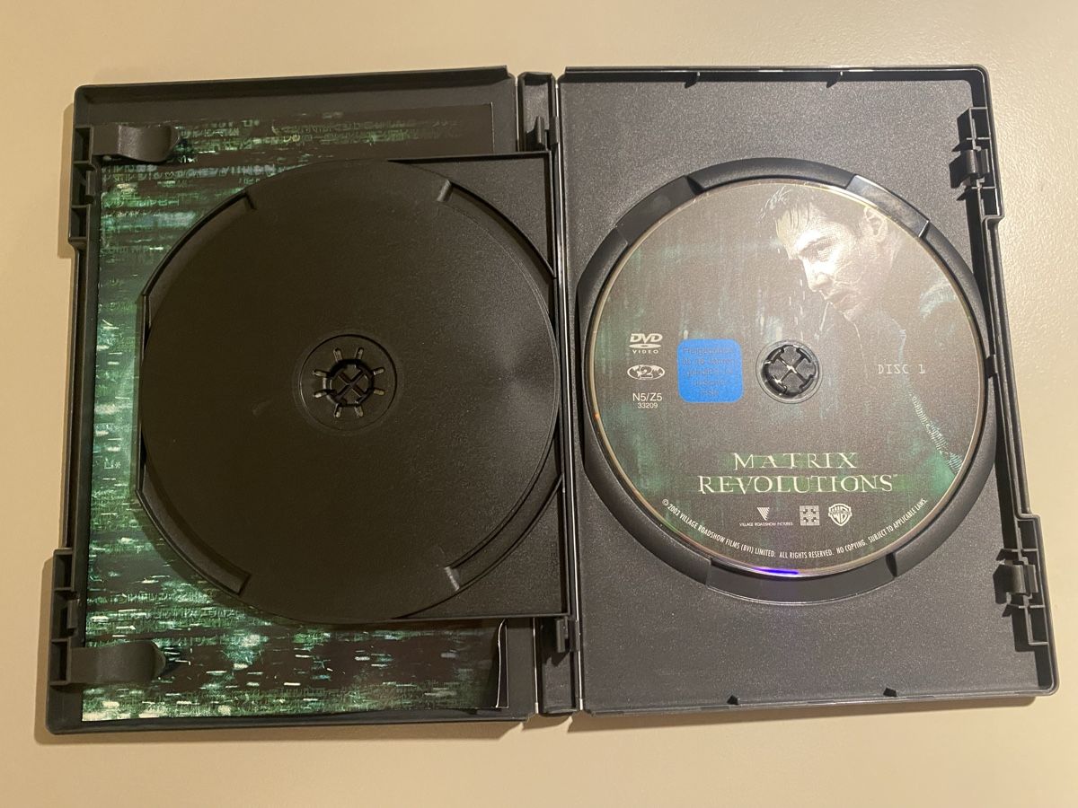 Alle DVDs: Matrix Revolutions DVD – Gebraucht aus Thunstetten von Virus_33 2