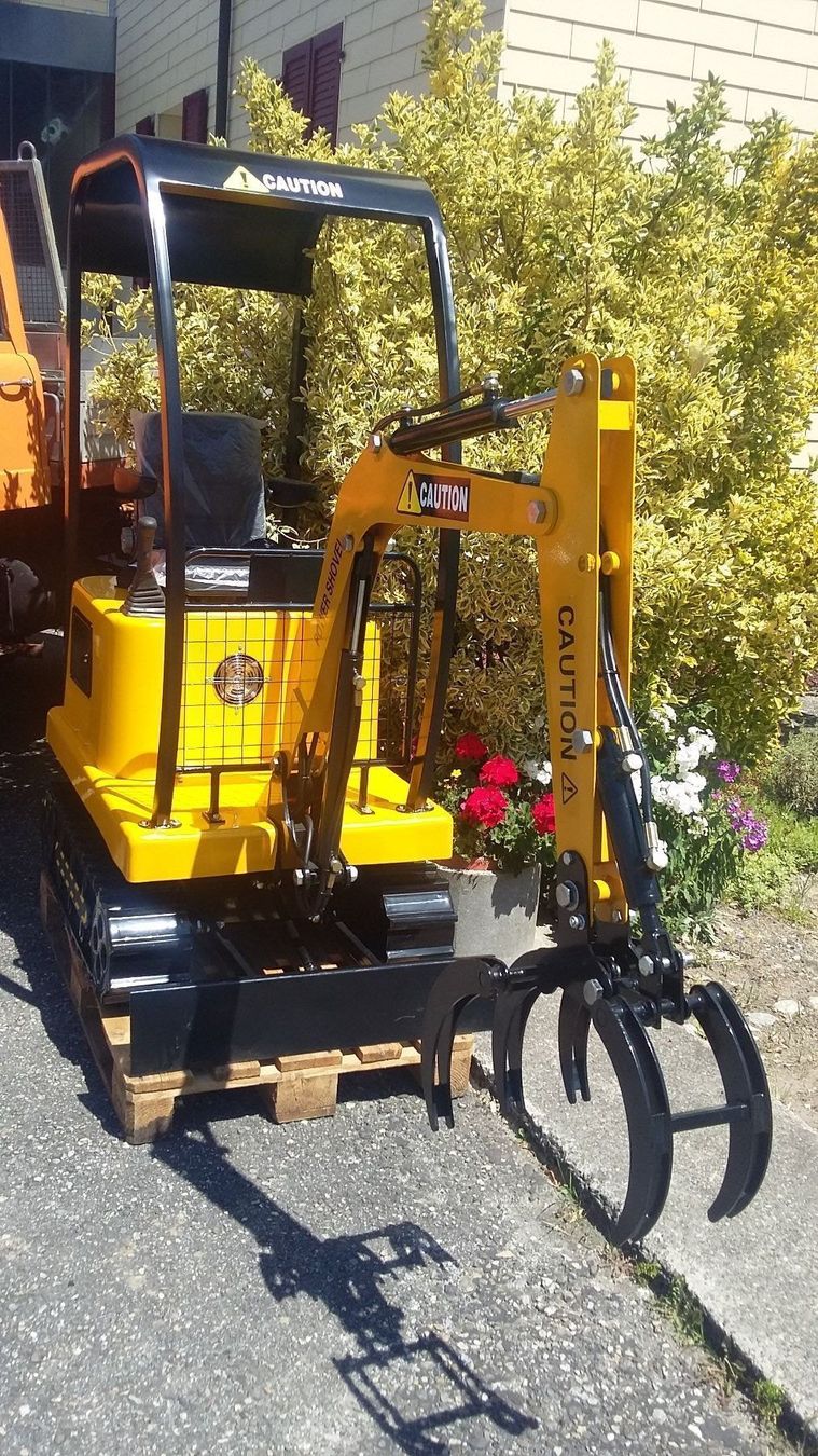 Escavatori: Bagger mit Greifer / Holzgreifer Kinderbagger mit Holzzange – Nuovo (secondo la descrizione) da Dulliken venduto da classiclerchdulliken 2