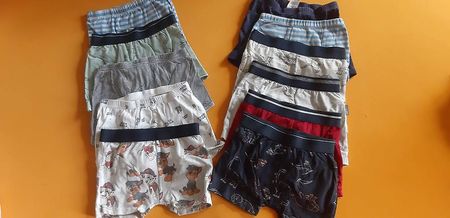 25 Unterhosen Grösse 110/116