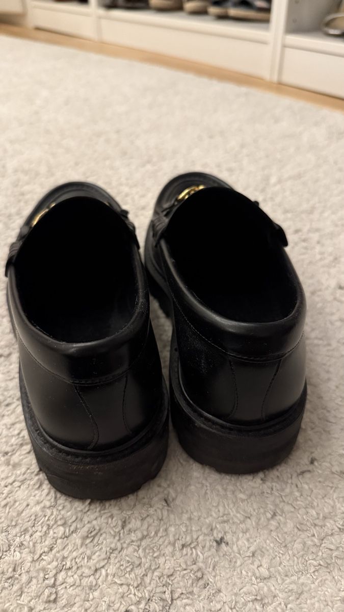 Celine Scarpe da donna: Celine loafers  – Usato da Neuchâtel venduto da ClosetSwap 2