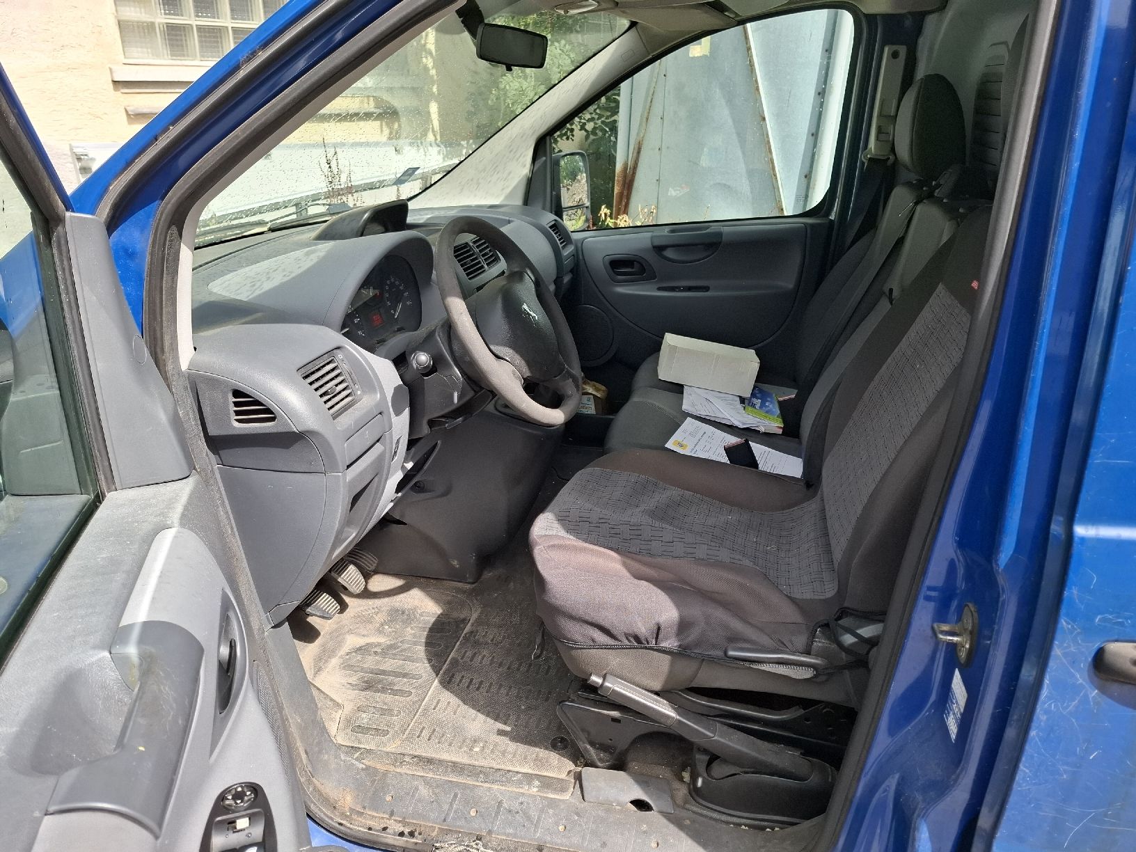 Peugeot Nutzfahrzeuge: Peugeot Expert  – Gebraucht aus Hombrechtikon von Cagiva02 5
